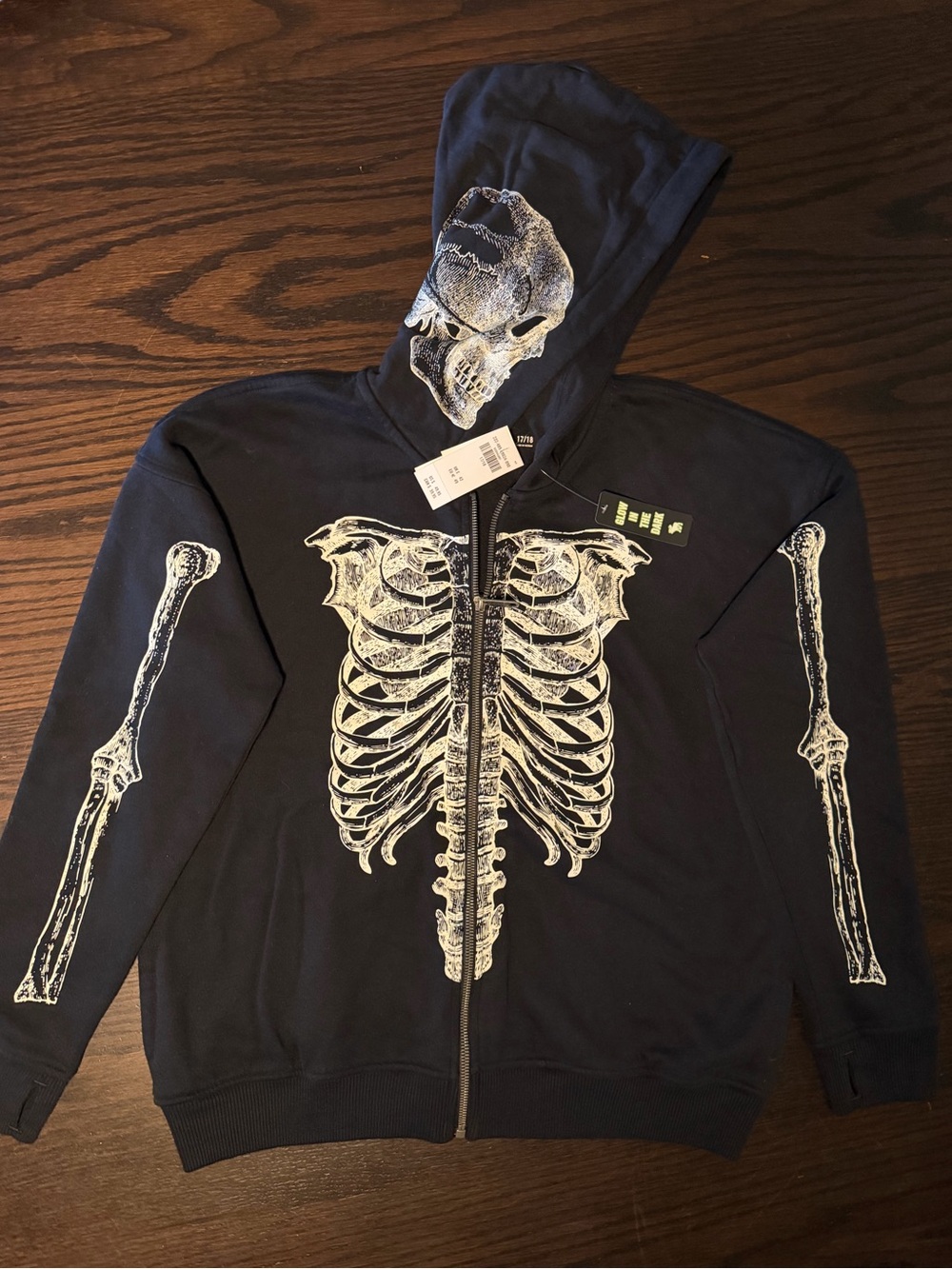 abercrombie kids Black Glow-In-The-Dark Skeleton Zip Hoodie and Joggers set.